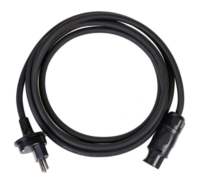 Das 5m Plug & Play Anschlusskabel für Wechselrichter BC01 von Supersolar ermöglicht die Verbindung Ihres Microwechselrichters mit einer 230V Steckdose. Mit Betteri BC01 Buchsenteil und gewinkeltem Schukostecker Typ F, inklusive Schweizer Adapter. Ideal für den Anschluss kompatibler Microwechselrichter an Ihr Hausstromnetz. Technische Daten: 5m Länge, schwere Gummi-Leitung, IP55, kompatibel mit EVT, TSUN, Bosswerk, Hoymiles Micro-Wechselrichtern.