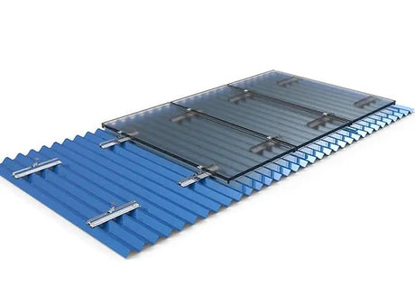 Die Solar Montage Mini Rail von Supersolar, eine Befestigungsschiene von 40 cm, bietet enorme Vorteile bei der Installation von Solarmodulen auf verschiedenen Oberflächen wie Wohnwagendächern, Booten, Yachtdecks, Häusern und Gartenhäusern. Das Lieferumfang umfasst 1 Aluminiumprofil sowie 4 Edelstahlschrauben und 4 Gummi Pads für eine sichere Montage.