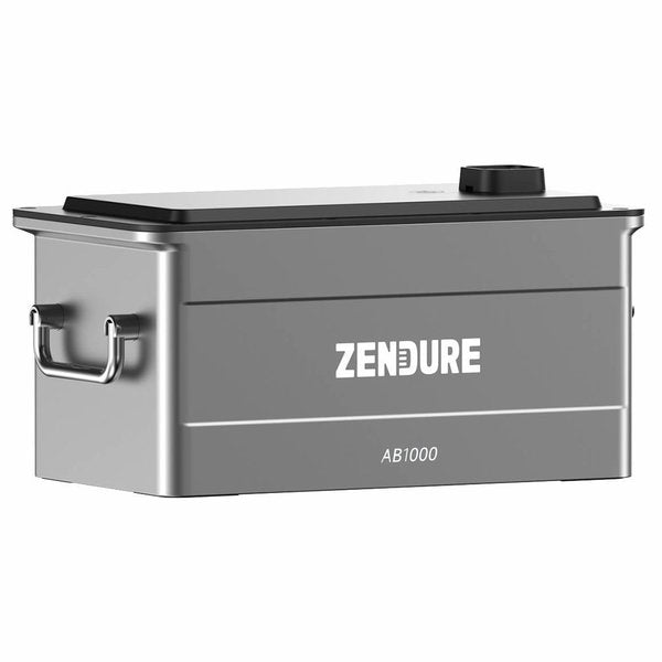 Zendure SolarFlow revolutioniert die Solarbranche, indem es ein Balkonkraftwerk mit Speichermöglichkeit kombiniert. Die Mini-PV-Anlage ermöglicht die Nutzung von Solarenergie rund um die Uhr, während der IP65-Schutz für Zuverlässigkeit sorgt. Durch intelligente Energieverwaltung können bis zu 32% der jährlichen Stromkosten eingespart werden. 